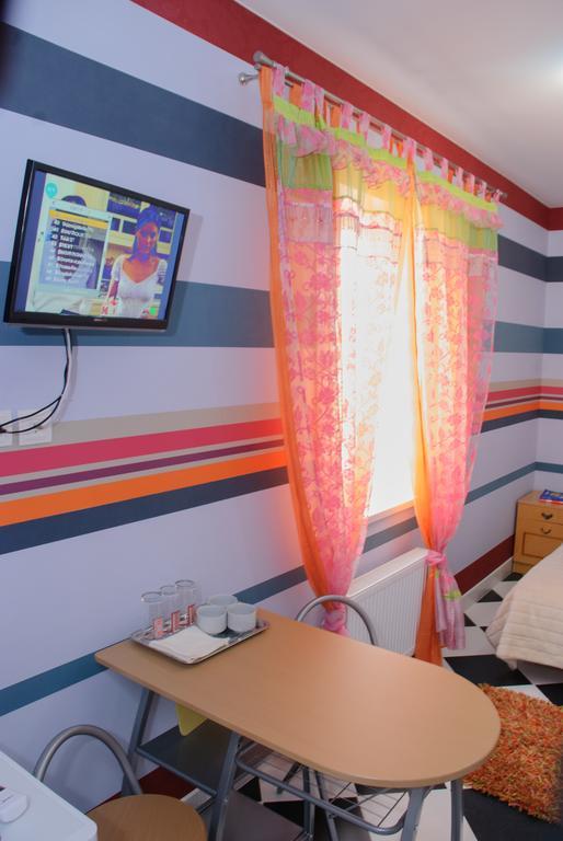 Art Room Skadovsʼk Εξωτερικό φωτογραφία